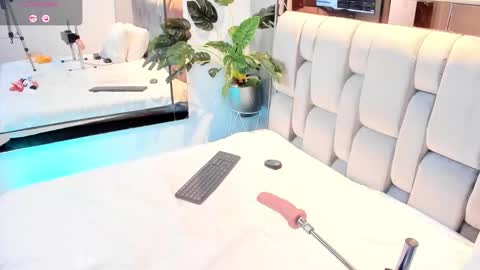 Rose online show from October 16, 5:08 am