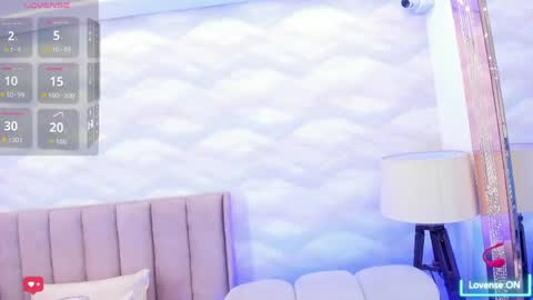 Snapshot of rosette_ch chatting on June 2, 12:51 pm Rosette ch online show from June 2, 12:51 pm