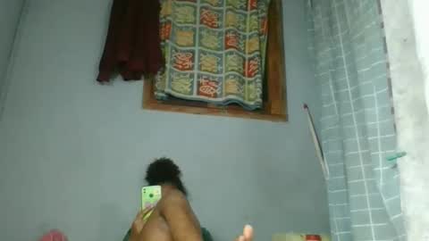 Snapshot of rosia22 chatting on October 3, 7:55 pm rosia22 online show from October 3, 7:55 pm