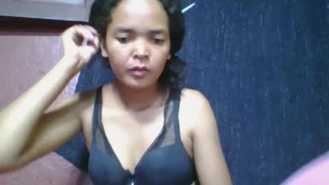 rosia685234 online show from March 30, 3:57 pm