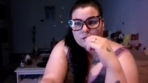Snapshot of rosseanddilan chatting on July 24, 7:12 pm rosseanddilan online show from July 24, 7:12 pm