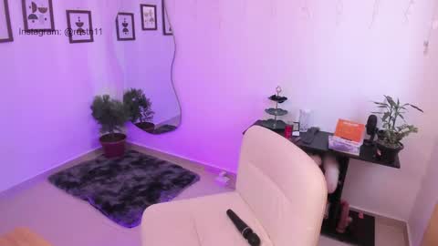 Im Ross   online show from January 30, 6:54 pm