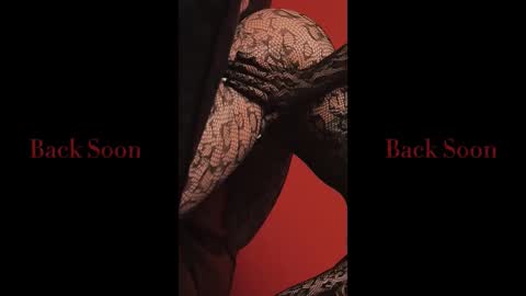 rosy_black_ online show from November 29, 4:43 pm