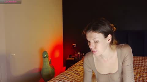 Snapshot of roter_rita chatting on November 13, 4:50 pm roter_rita online show from November 13, 4:50 pm