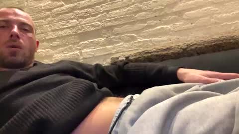 rotteei1 online show from February 16, 9:22 pm