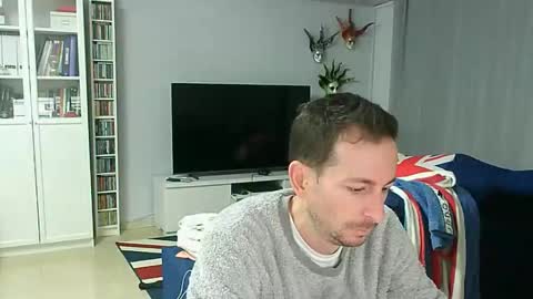 roubarixx online show from December 2, 8:30 am