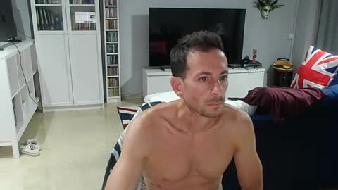 roubarixx online show from August 5, 6:49 am