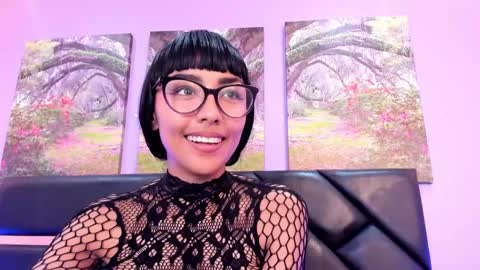 Snapshot of roulyy chatting on January 11, 8:11 am  JESSY ROULY online show from January 11, 8:11 am