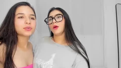 Snapshot of rous_and_sweet chatting on October 29, 4:04 am Rous and Sweet online show from October 29, 4:04 am