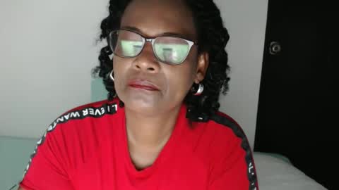 luxa online show from January 16, 2:32 pm