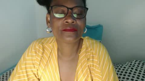 luxa online show from March 4, 12:16 am