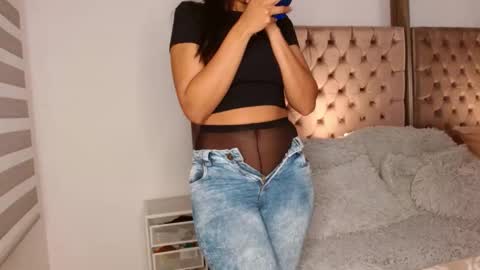 Rouss marie henao  online show from October 13, 10:48 am