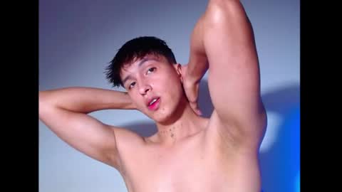 Snapshot of rowanboy23 chatting on June 15, 2:03 am rowanboy23 online show from June 15, 2:03 am