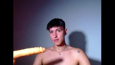 Snapshot of rowanboy23 chatting on July 2, 8:37 pm rowanboy23 online show from July 2, 8:37 pm