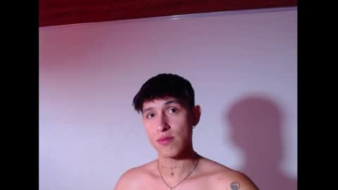 Snapshot of rowanboy23 chatting on July 10, 4:20 pm rowanboy23 online show from July 10, 4:20 pm
