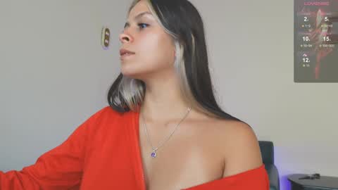 Snapshot of rox_anna chatting on February 23, 8:44 pm Roxanna online show from February 23, 8:44 pm