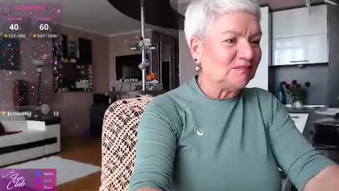 Snapshot of roxana_brooks chatting on July 15, 11:04 am Roxana online show from July 15, 11:04 am