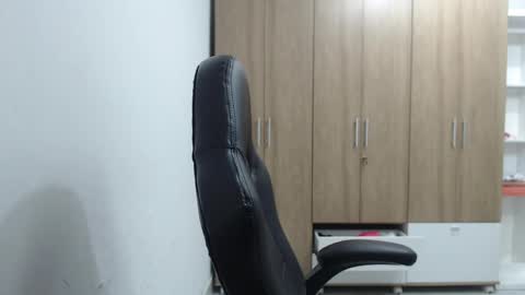 Snapshot of roxanalove7 chatting on May 21, 1:12 am Roxana online show from May 21, 1:12 am