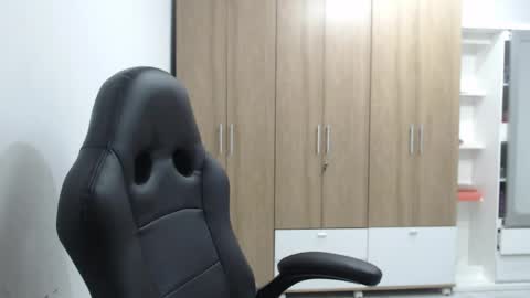 Snapshot of roxanalove7 chatting on June 10, 12:22 am Roxana online show from June 10, 12:22 am
