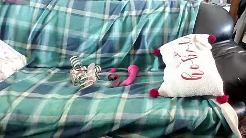 roxaneramirez online show from March 25, 7:03 am