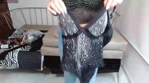 Roxanne online show from March 6, 8:27 pm