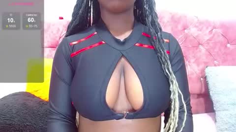 roxannelips online show from February 21, 4:51 am