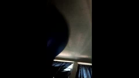 Snapshot of roxanneroulette chatting on May 13, 10:06 pm Silver online show from May 13, 10:06 pm