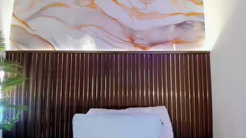 Roxie  online show from March 17, 12:30 pm