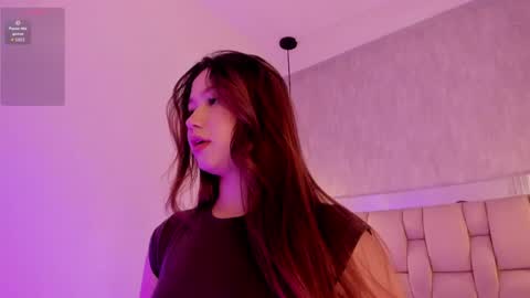 Snapshot of roxie_summers chatting on May 23, 7:29 pm Roxie online show from May 23, 7:29 pm