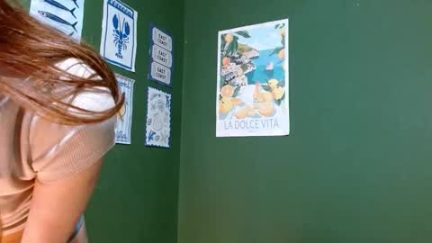 Roxie online show from October 20, 2:12 am