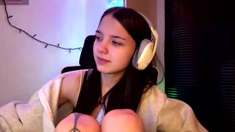 Hana online show from March 2, 4:47 pm