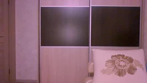 Roxxy Wharton online show from March 26, 5:02 am