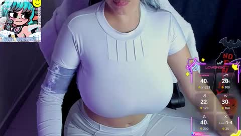 Annah  online show from November 1, 9:00 am