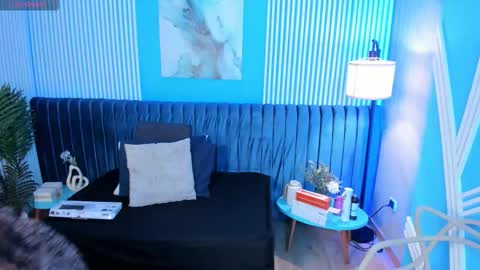 Roxy hell online show from November 29, 12:19 pm