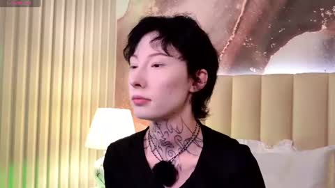 Snapshot of roxy_morrison_x chatting on July 20, 3:32 am roxanne online show from July 20, 3:32 am