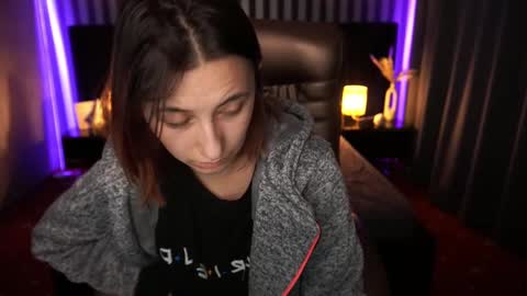 roxy_rayy online show from December 6, 5:09 am