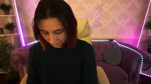roxy_rayy online show from December 6, 7:56 pm