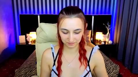 roxy_rayy online show from October 15, 1:11 pm