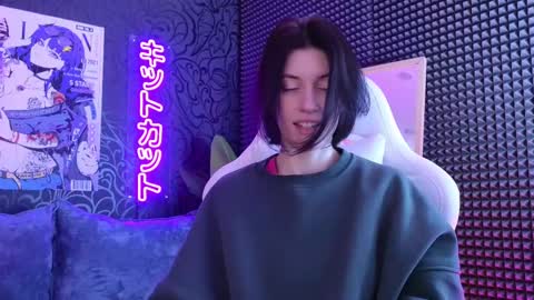 roxy_riot_ online show from February 28, 1:47 am