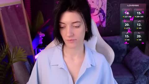 roxy_riot_ online show from November 16, 1:55 am