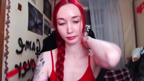 Snapshot of roxy_silver chatting on April 23, 8:44 pm Roxy online show from April 23, 8:44 pm