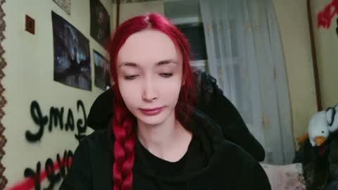 Snapshot of roxy_silver chatting on June 2, 9:39 pm Roxy online show from June 2, 9:39 pm