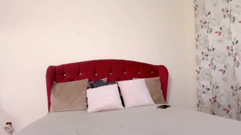 Roxy online show from March 24, 5:34 am