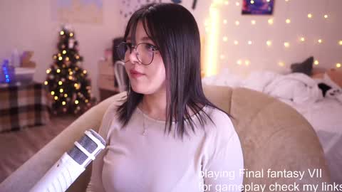 roxysuh online show from February 6, 7:13 am