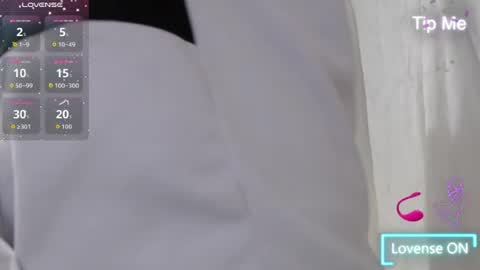 Snapshot of roxyy_fox chatting on July 3, 4:41 am Roxy online show from July 3, 4:41 am