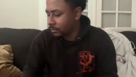 Snapshot of royal_sf chatting on February 11, 7:16 pm Royal SF online show from February 11, 7:16 pm