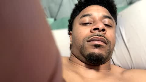 Snapshot of royal_sf chatting on February 20, 4:25 pm Royal SF online show from February 20, 4:25 pm