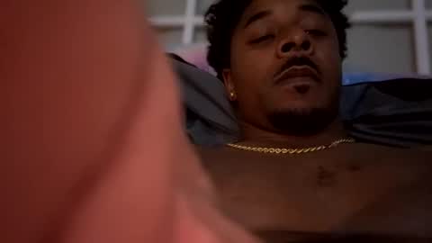 Snapshot of royal_sf chatting on November 10, 8:13 am Royal SF online show from November 10, 8:13 am