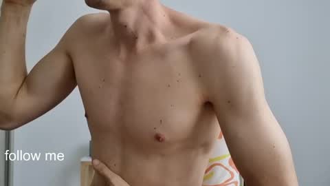 Roy online show from April 11, 3:11 am