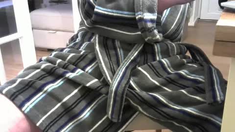 Snapshot of rsindie2 chatting on December 8, 4:18 pm rsindie2 online show from December 8, 4:18 pm